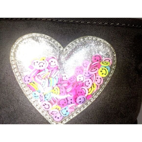 Childrens Place Girls Pre-owned Gray Faux Fur Lined w/Hearts on Side Boots-sz. 1 - Picture 2 of 6